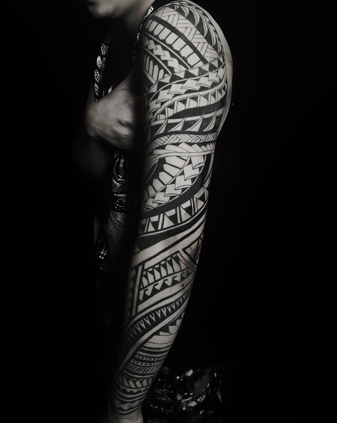 Tattoo by @shengguevaratattoos — tribal, blackwork