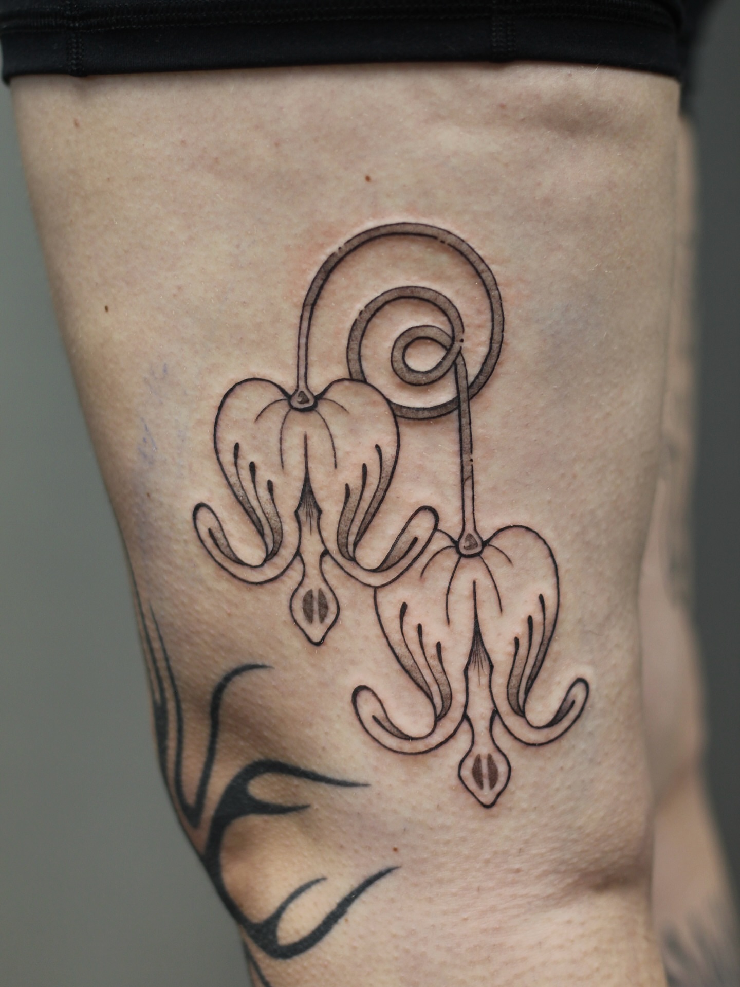 Tattoo by @amandaktattoos — black_and_grey