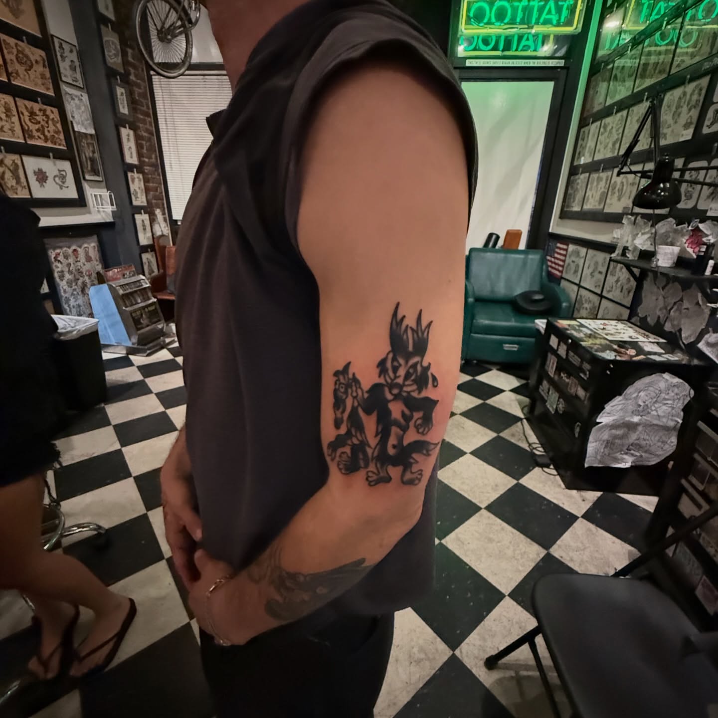 Tattoo by @eriksheppardtattoo — black_and_grey