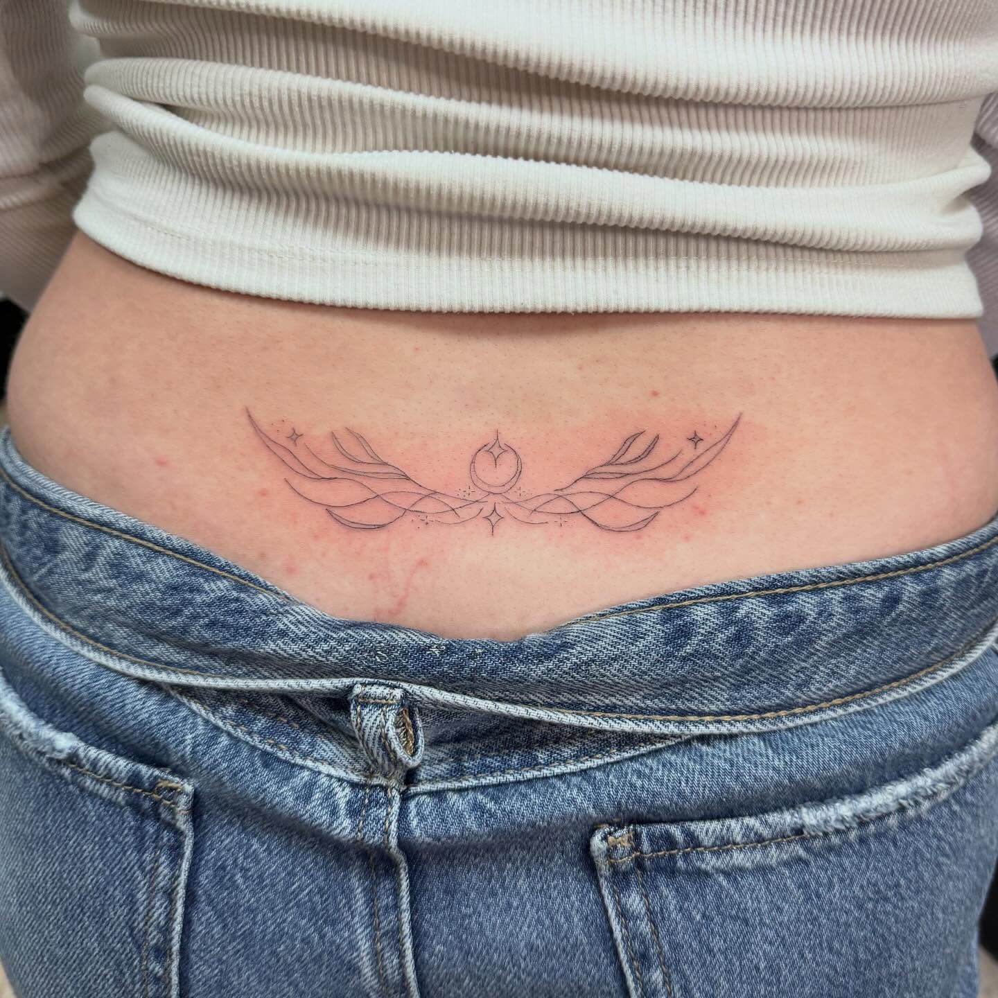Tattoo by @savageshenise β fine_line