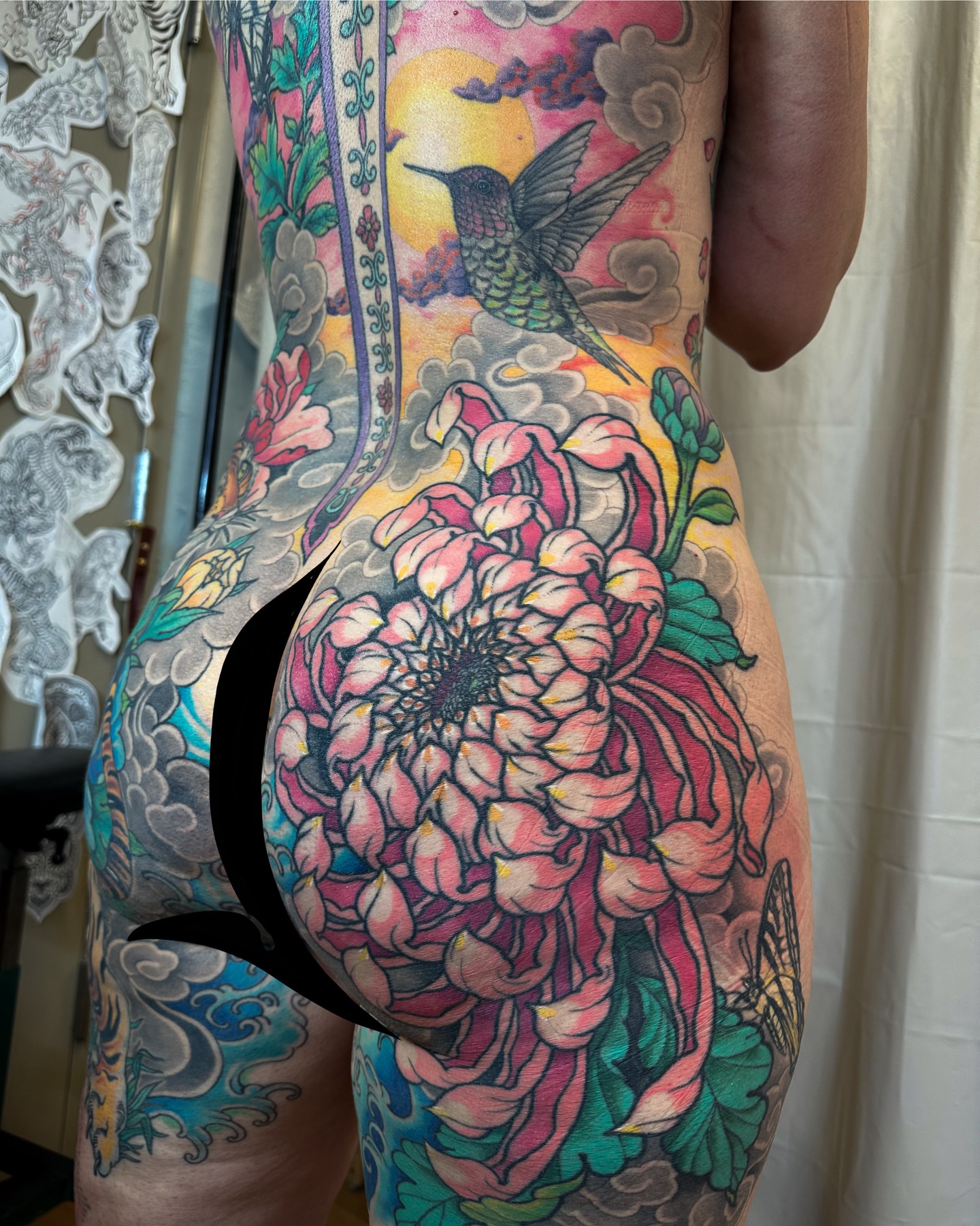 Chrysanthemum japanese irezumi tattoo on the thigh by Colin Kenji Baker, San Jose, California