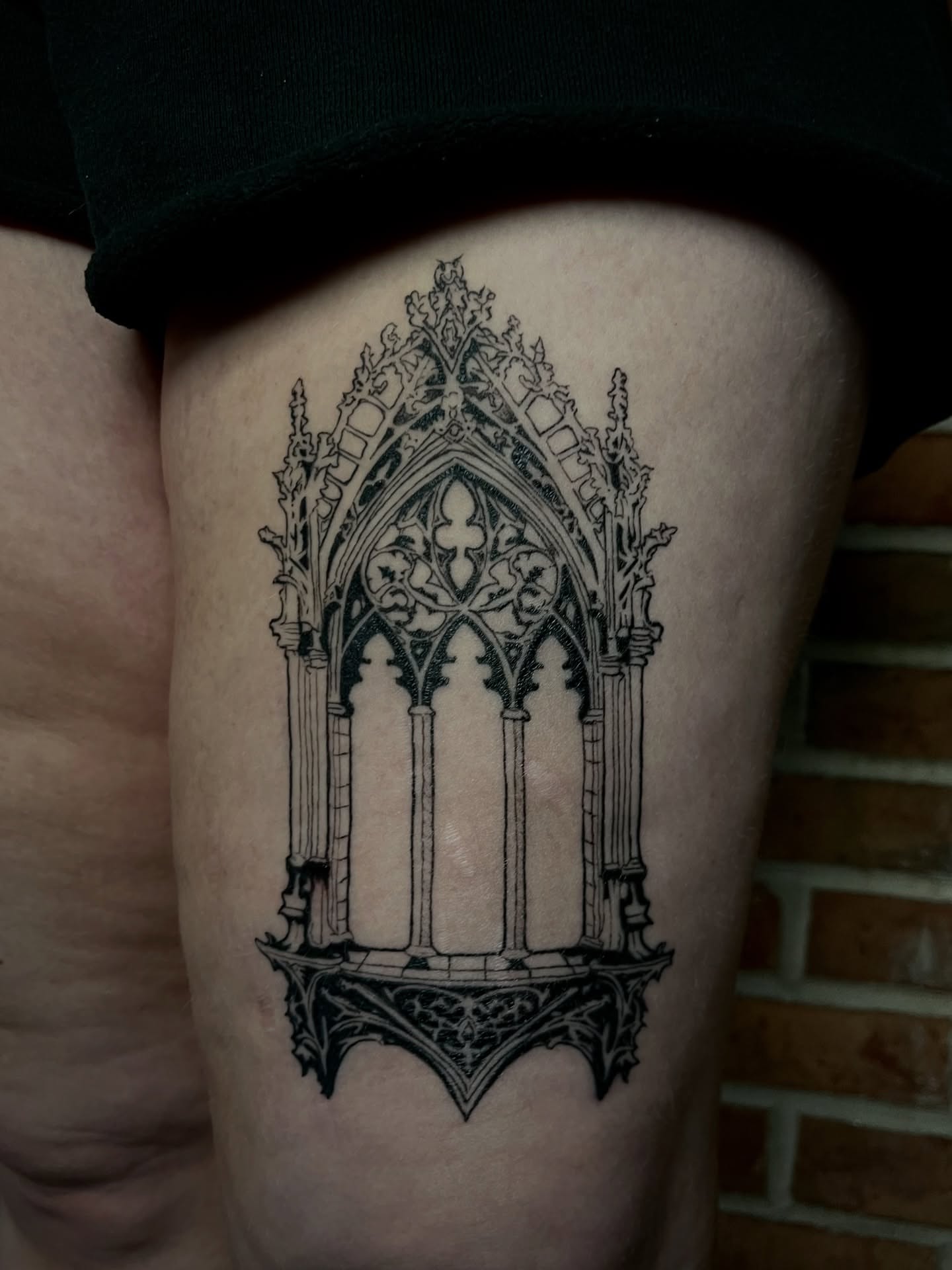Tattoo by @fairyytaylzz — black_and_grey