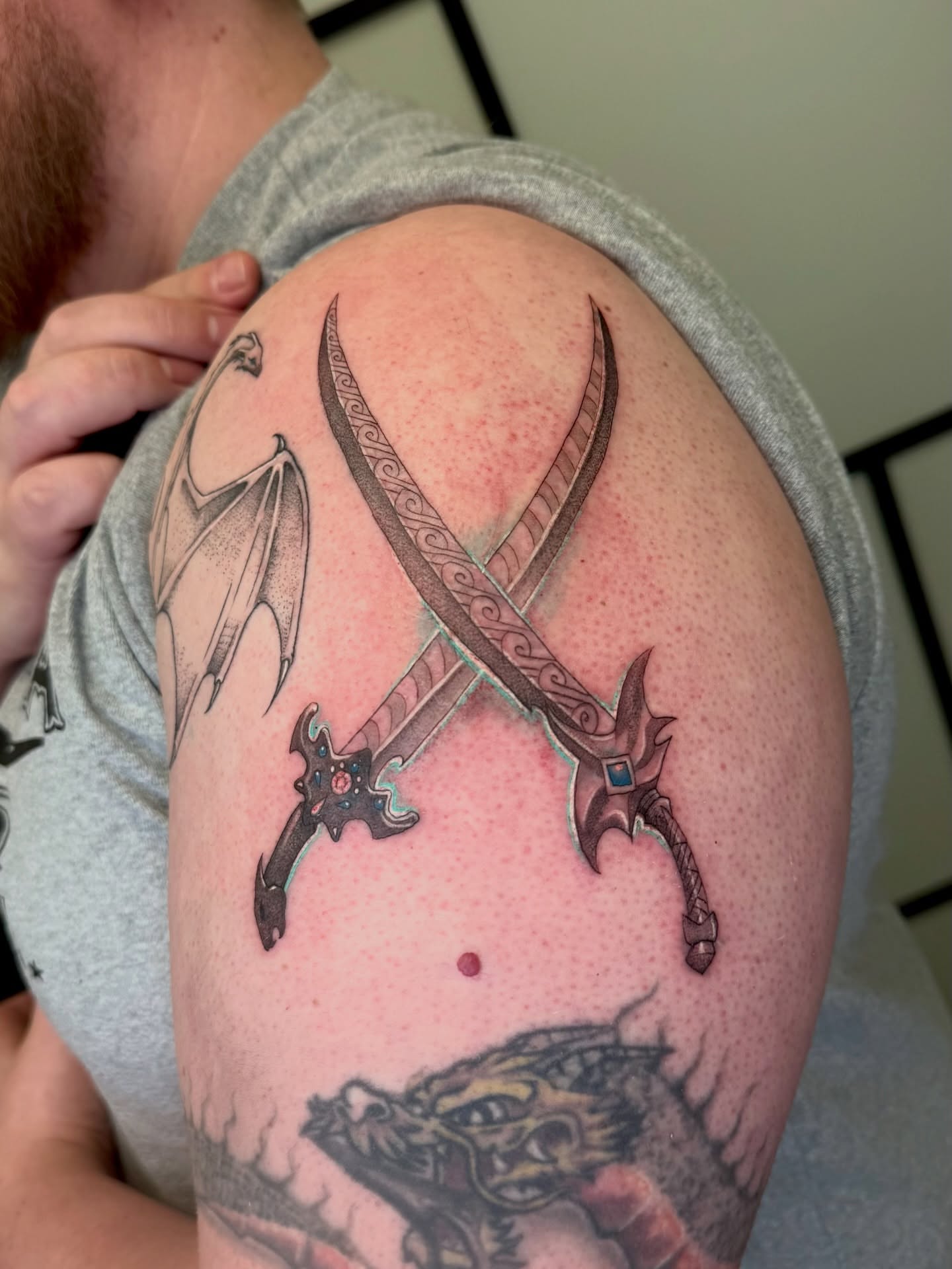 Tattoo by @puratinta4u — black_and_grey