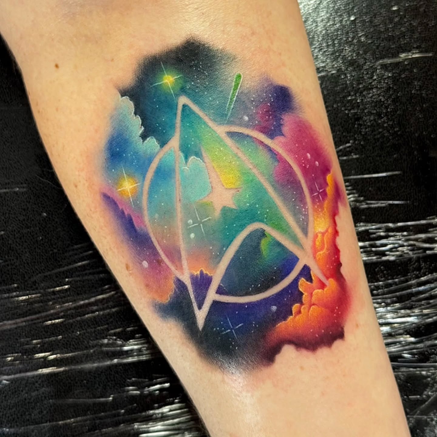 Tattoo by @faetattoos β watercolor, geometric