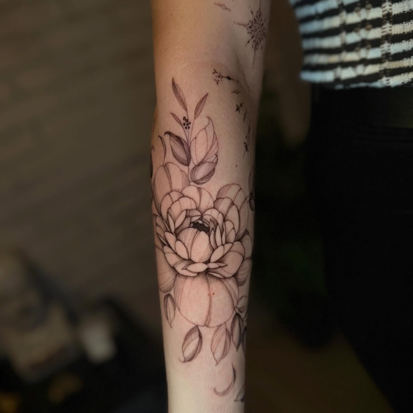 Flower black and grey tattoo on the forearm by ❀ Moo, Mount Laurel, New Jersey