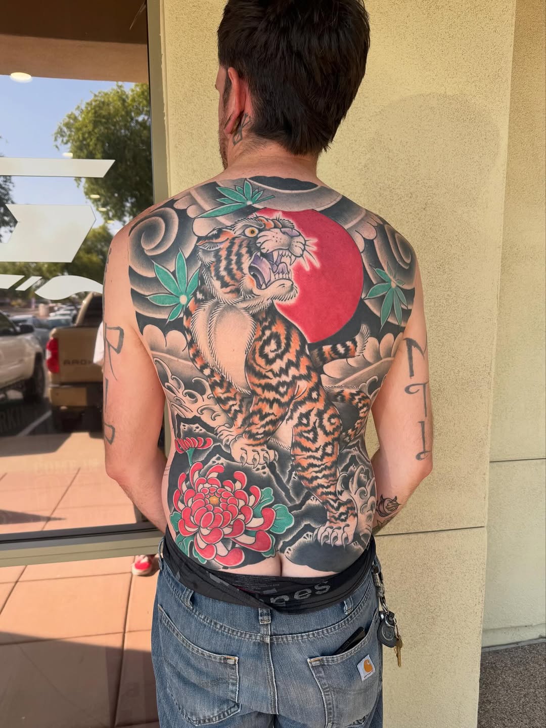 Tattoo by @jay13espinoza โ japanese_irezumi, black_and_grey