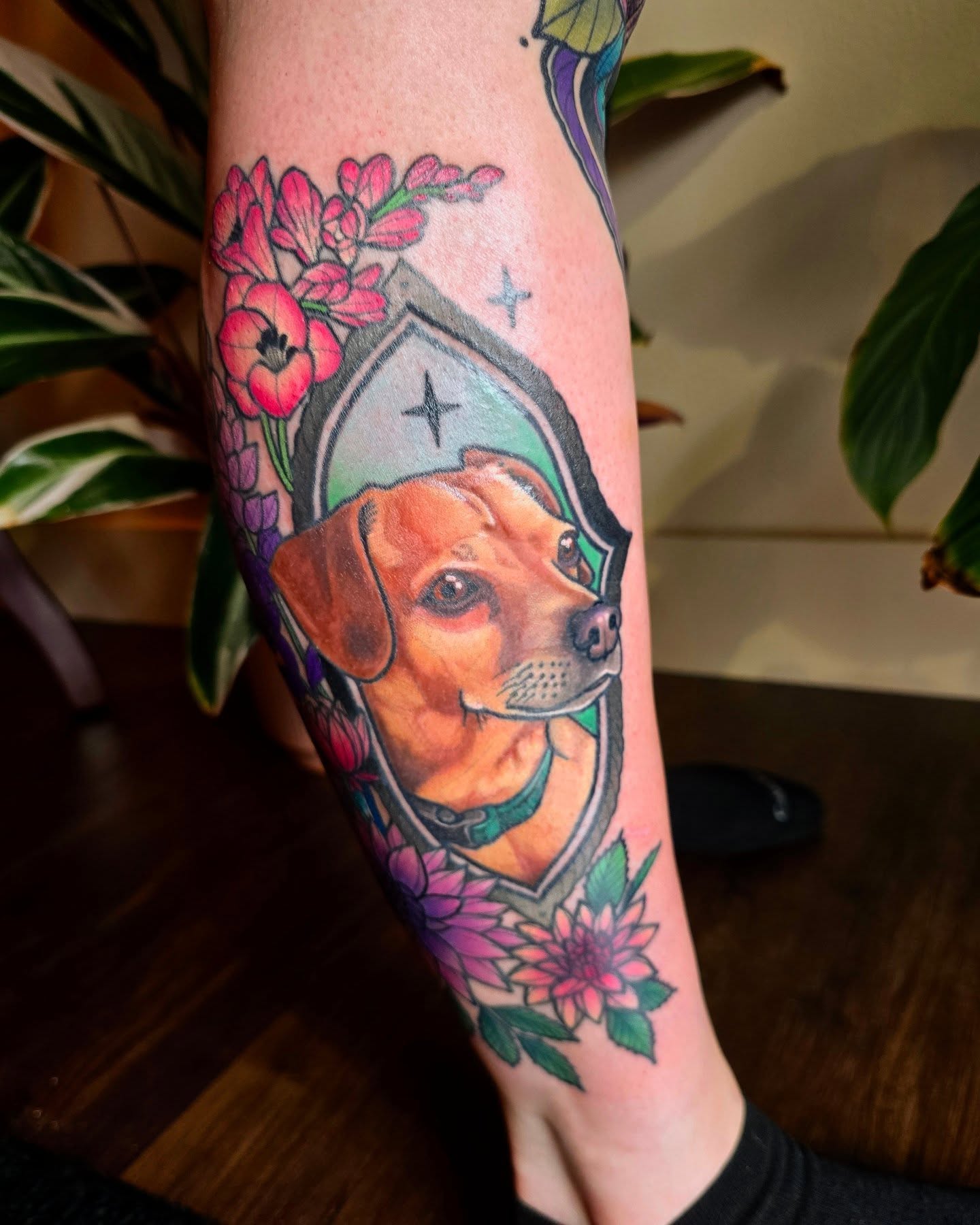 Tattoo by @makluvintattoos — realism