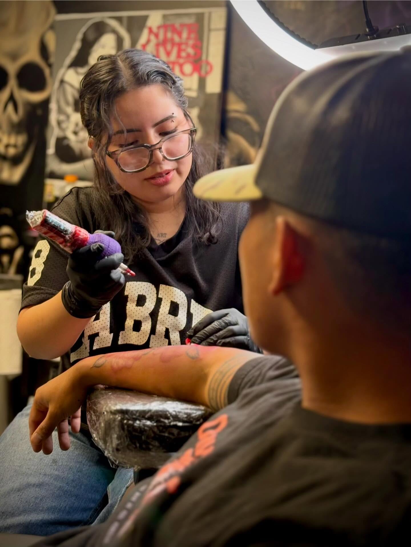 Tattoo by @ninelivestvttoo β american_traditional
