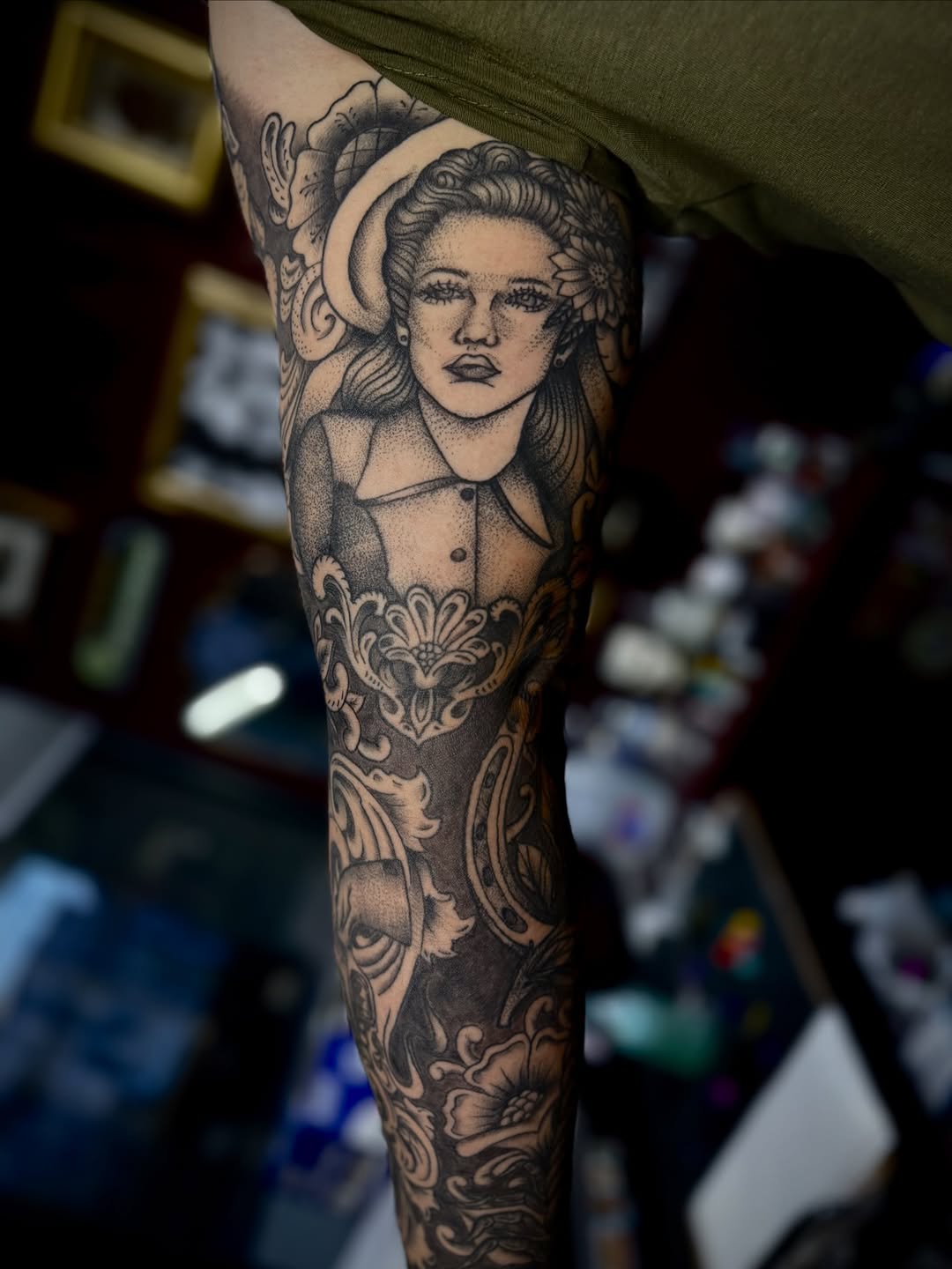 Tattoo by @steviesbook — black_and_grey, realism