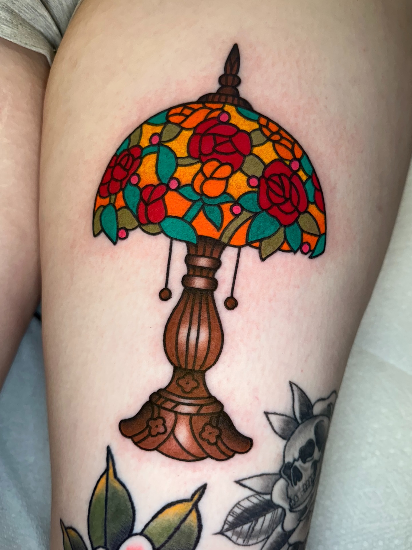 Tattoo by @rarespider — american_traditional, dotwork