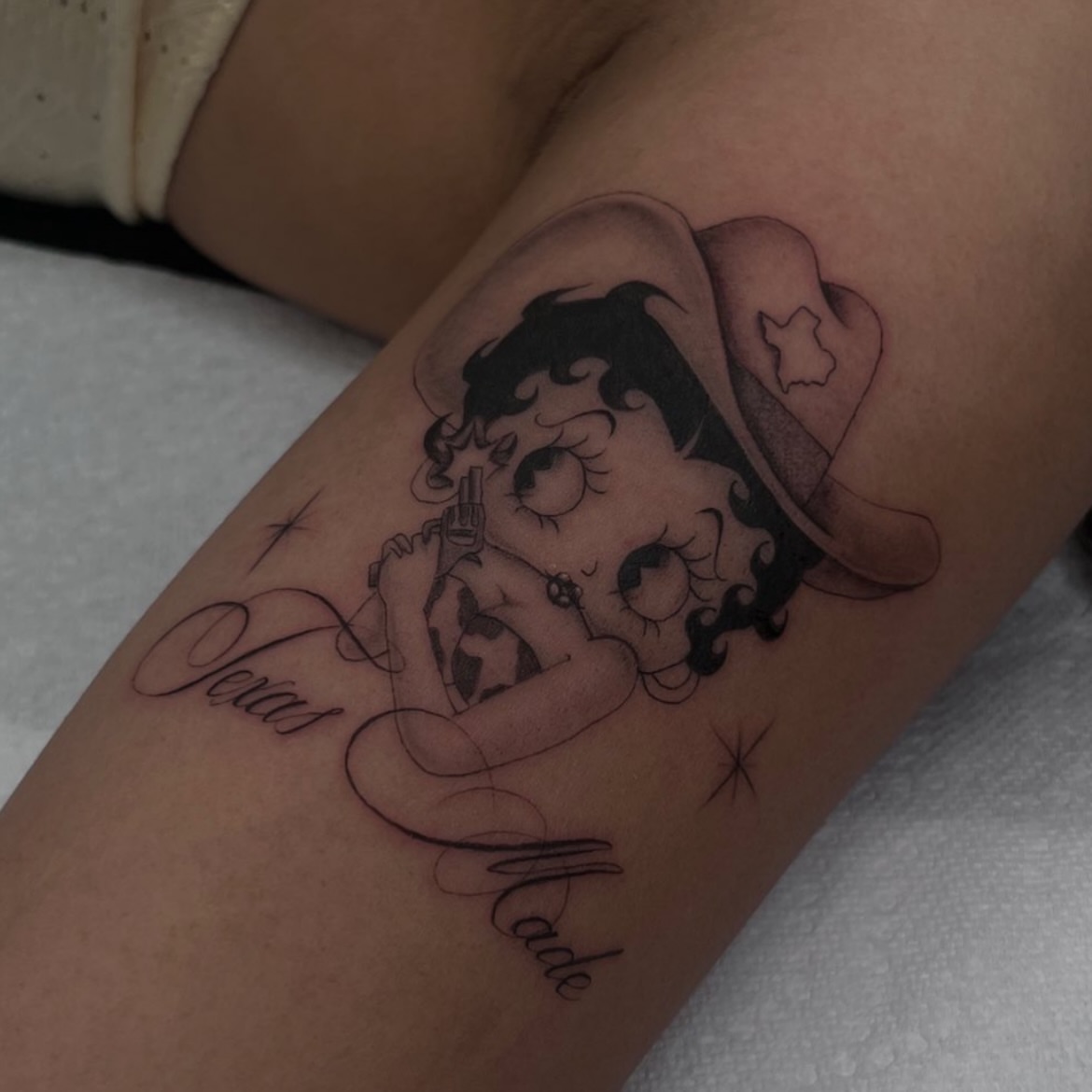 Tattoo by @ashleyworldpeace — black_and_grey