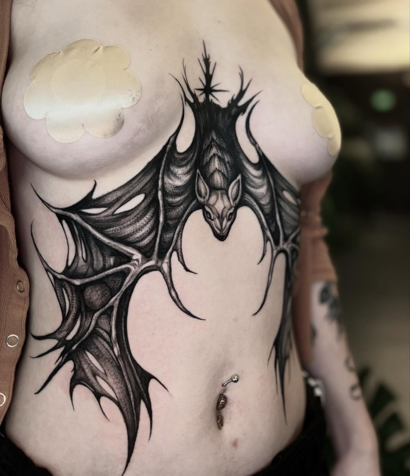 Dragon dark realism tattoo on the chest by ๐๐ช๐ฒ๐ต๐ฎ๐ ๐๐ช๐ฎ๐ฝ๐