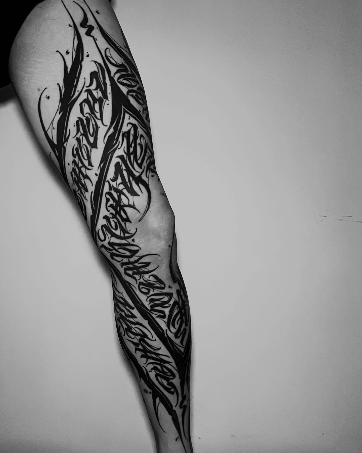 Tattoo by @jimyuip โ lettering_script