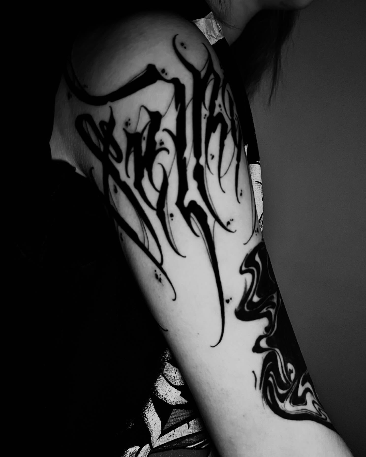 Tattoo by @jimyuip โ black_and_grey