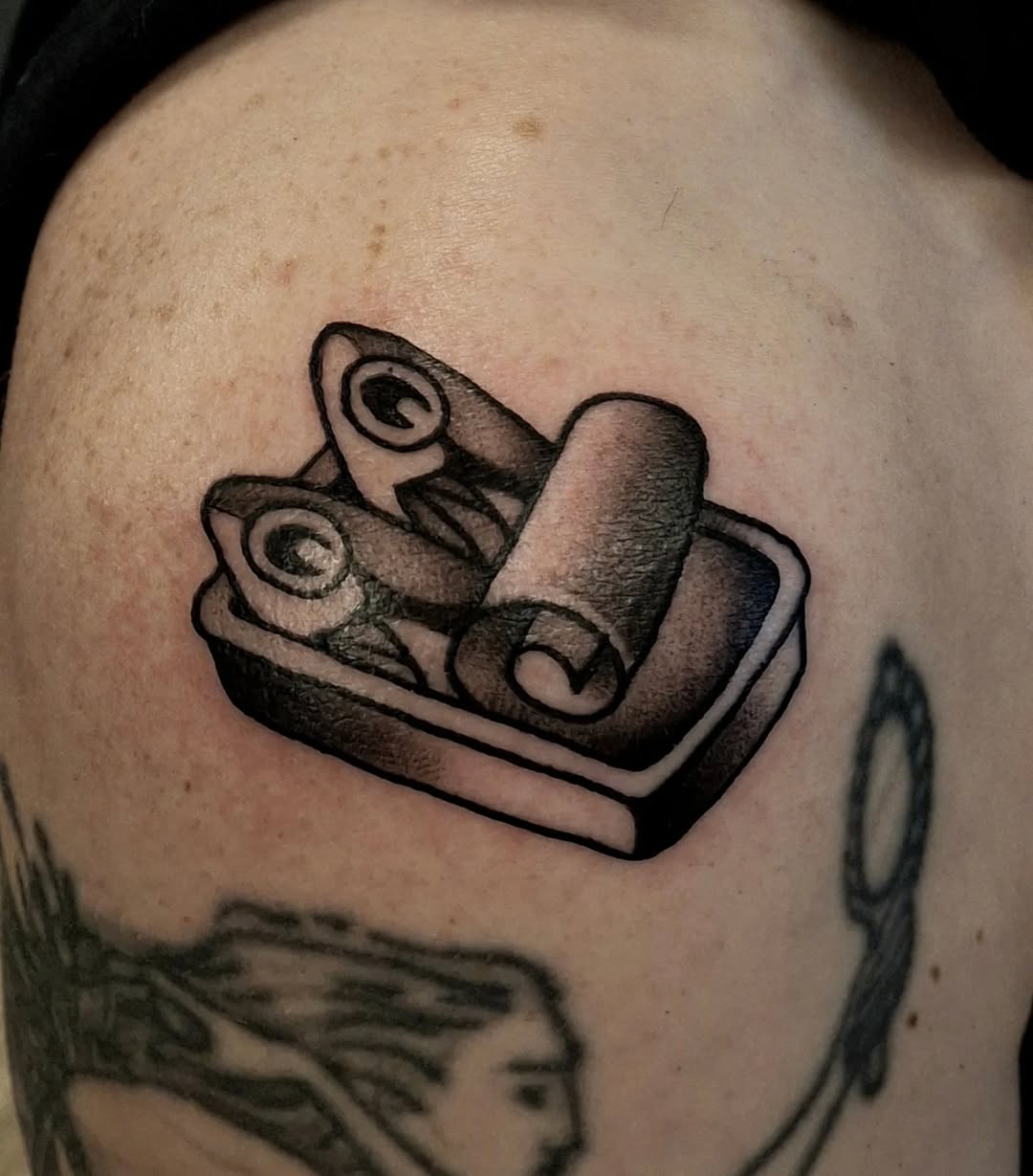 Tattoo by @makaylaawaffle — american_traditional
