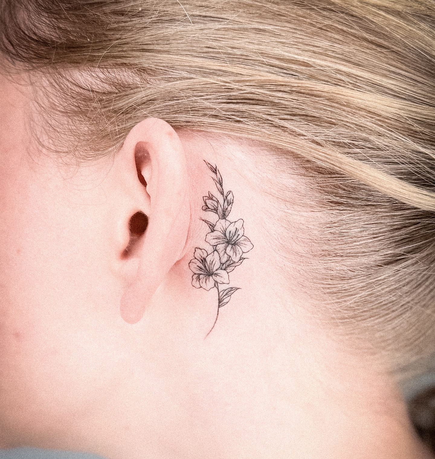 Tattoo by @inkedwithco — black_and_grey