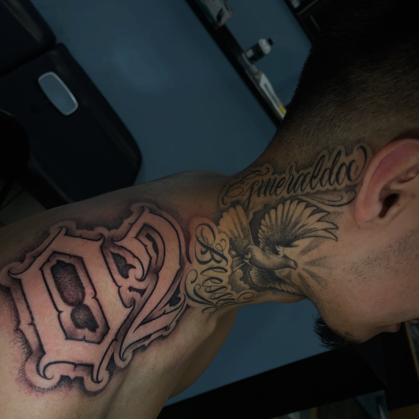 Emerald black and grey tattoo on the neck by Shadoww Espinoza