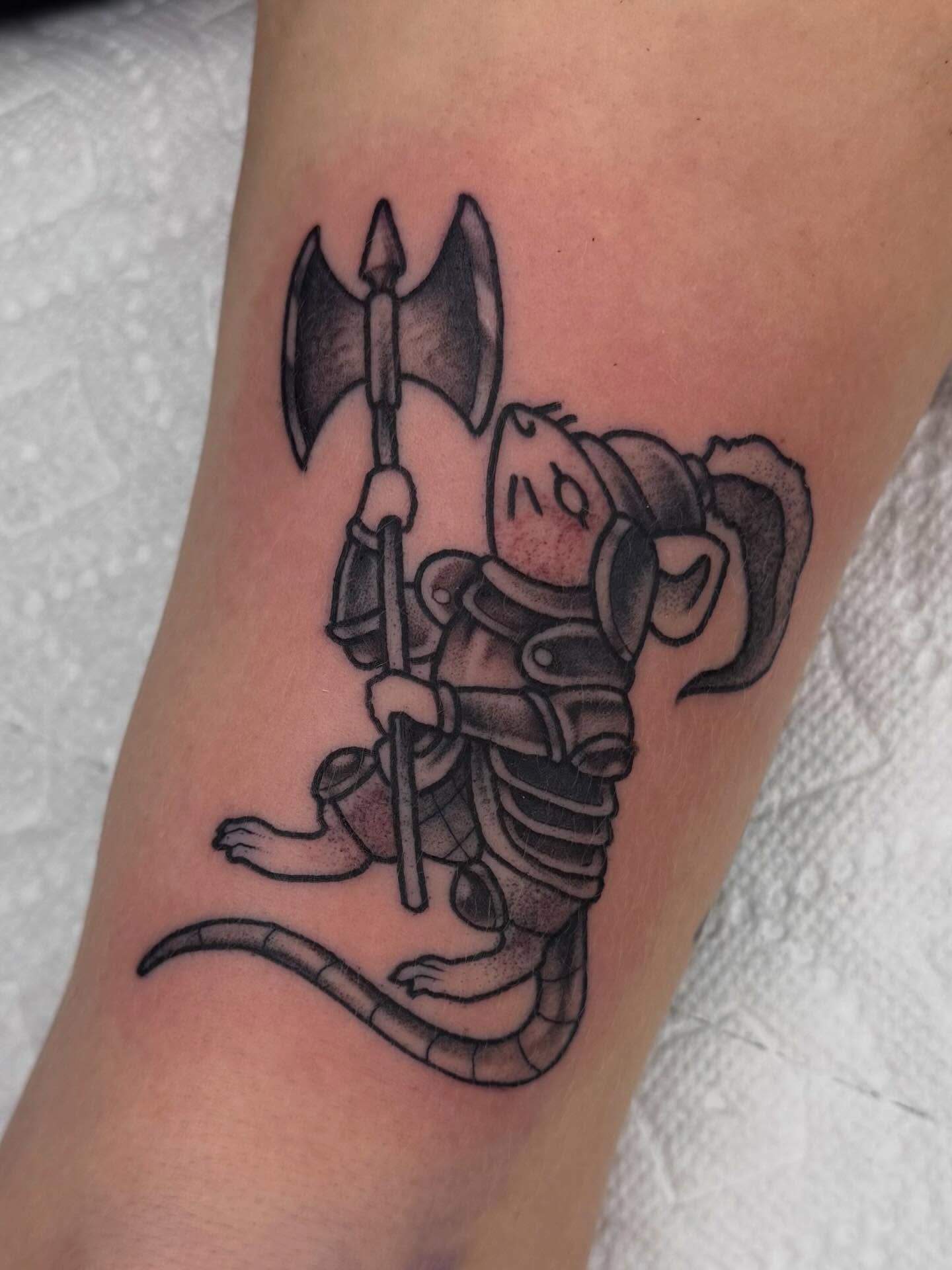 Tattoo by @starrdvst_ β black_and_grey