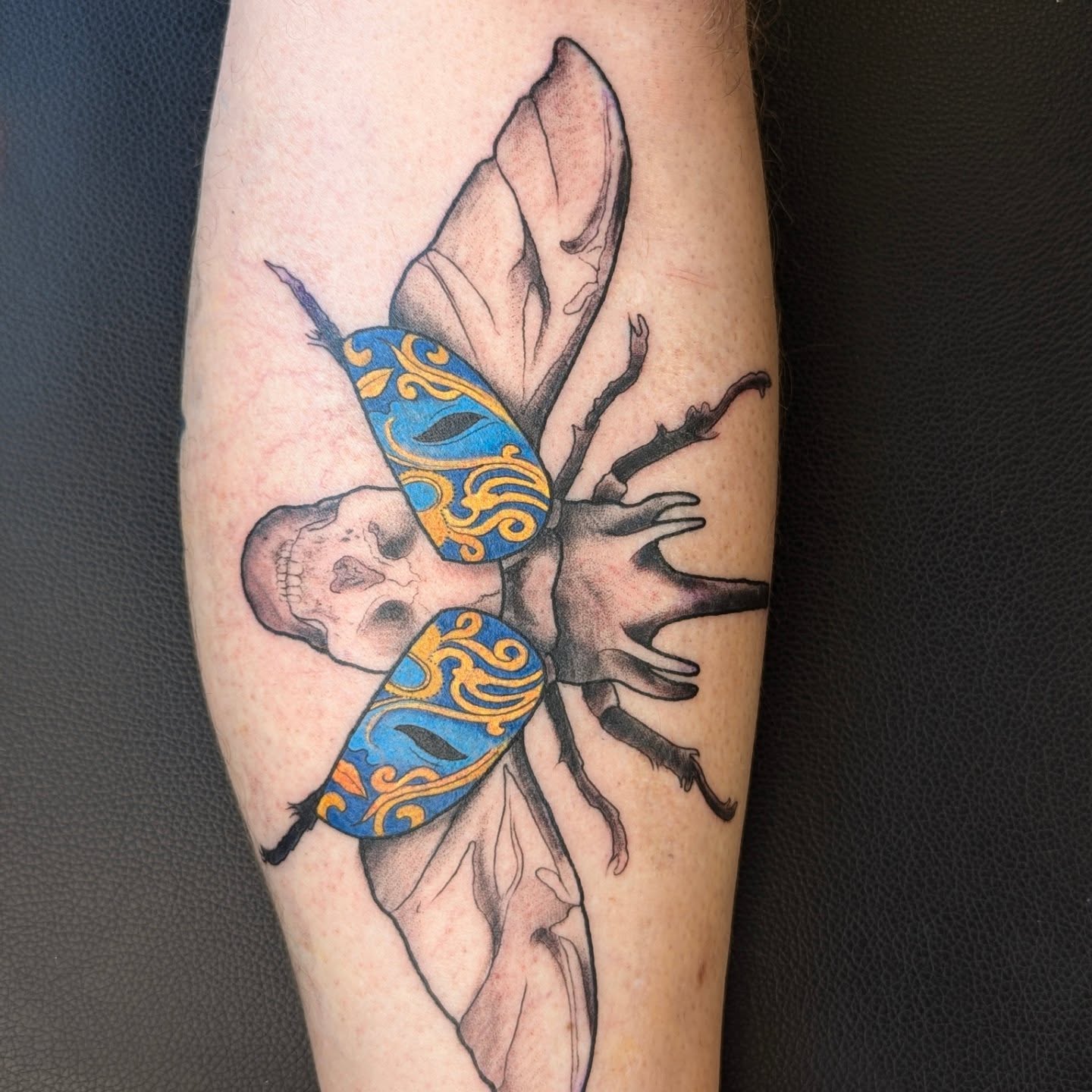 Insect neo-traditional tattoo on the forearm by Jou Smile (Jo)