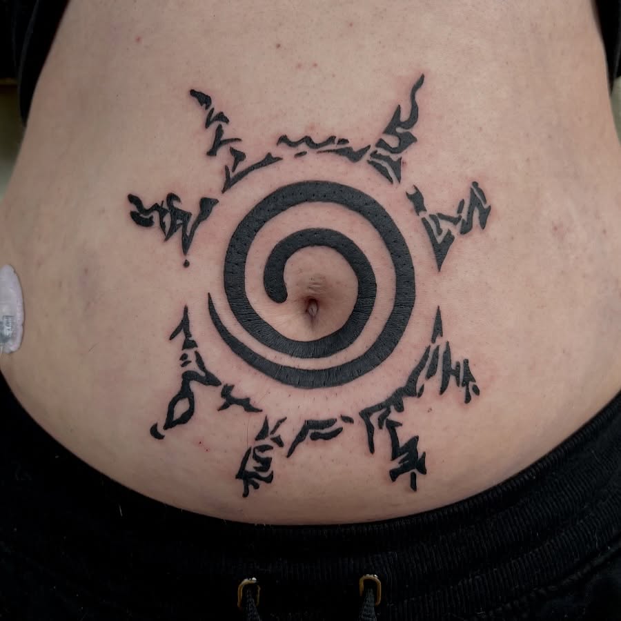 Tattoo by @drewonaperson β blackwork