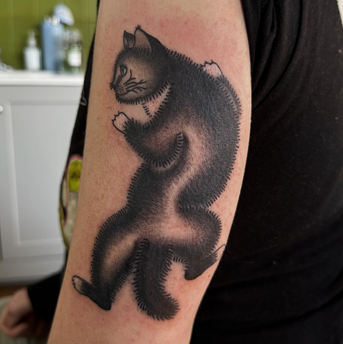 Cat black and grey tattoo on the forearm by 𝕮𝖆𝖘𝖊𝖞 𝕭𝖆𝖘𝖍𝖊𝖗