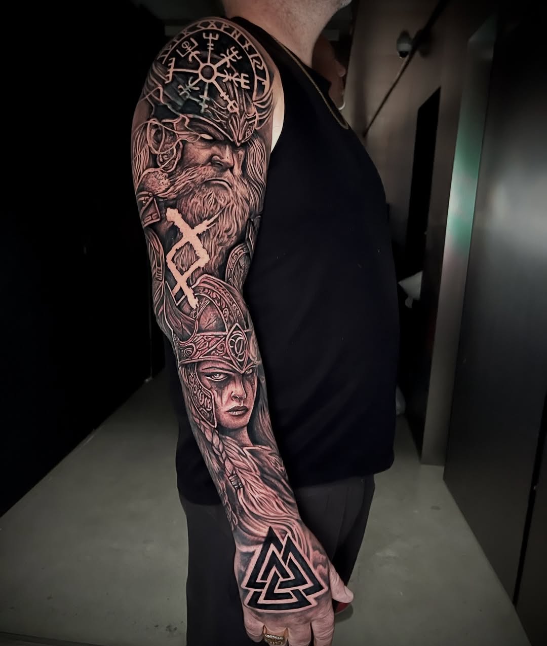 Tattoo by @rodomaciel — realism, black_and_grey