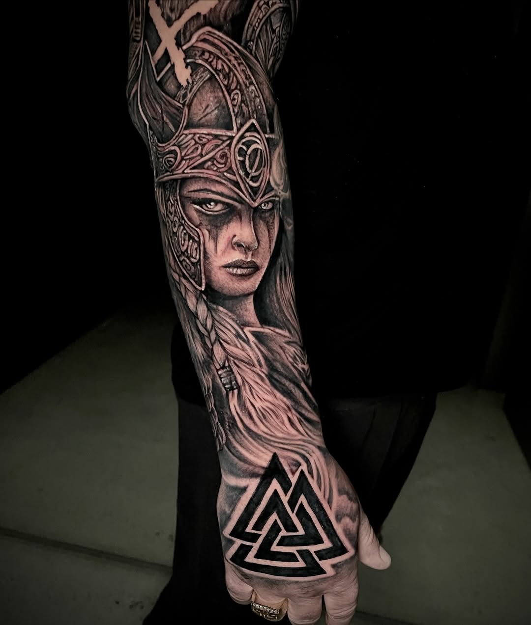 Tattoo by @rodomaciel — realism, black_and_grey