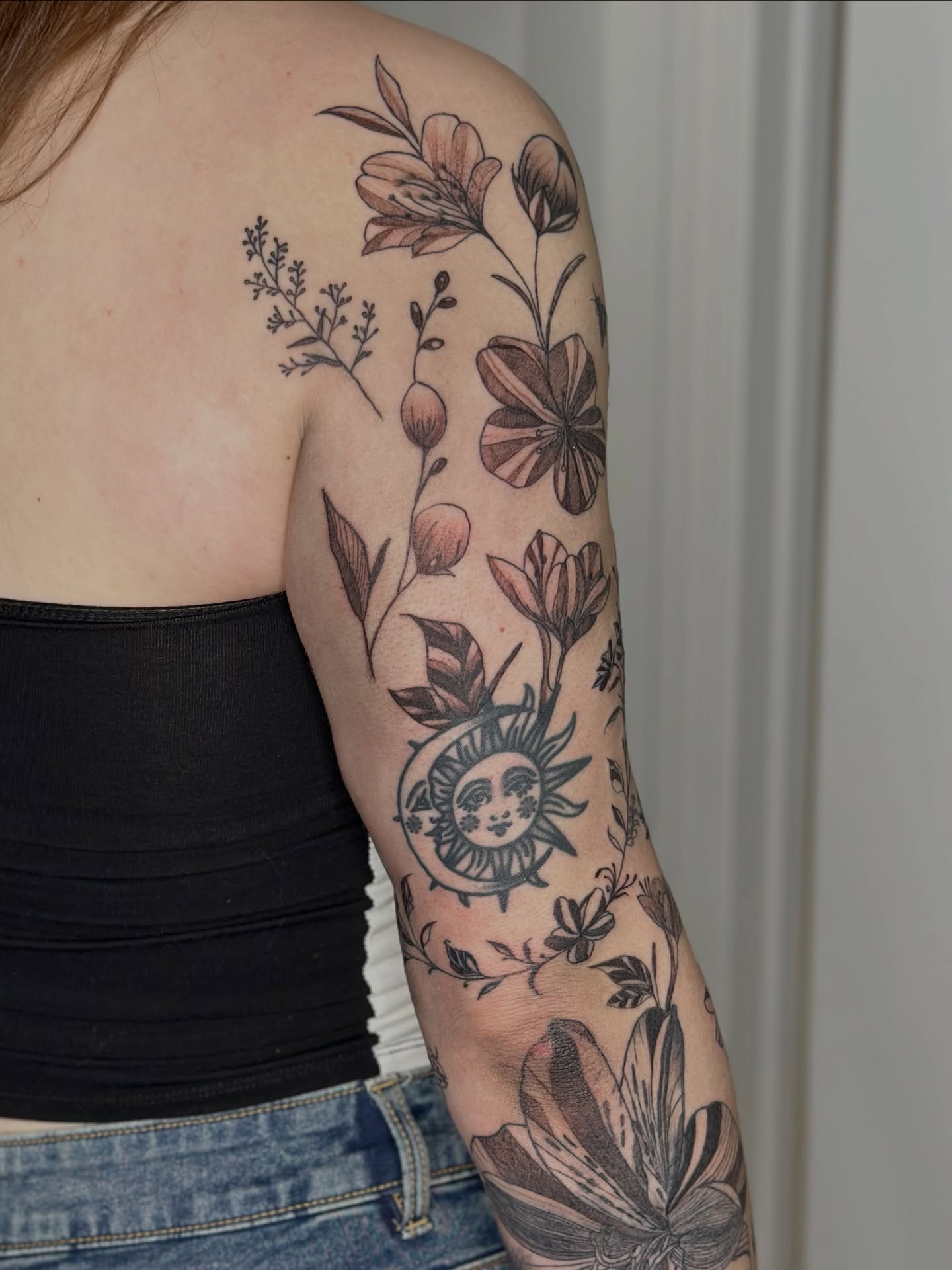 Tattoo by @alchemillia.tattoos — black_and_grey