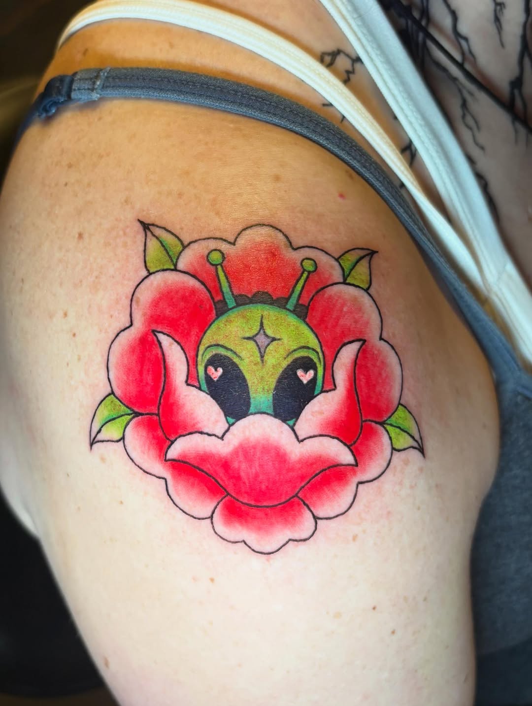 Tattoo by @destinyrosetattoos โ neo_traditional, new_school