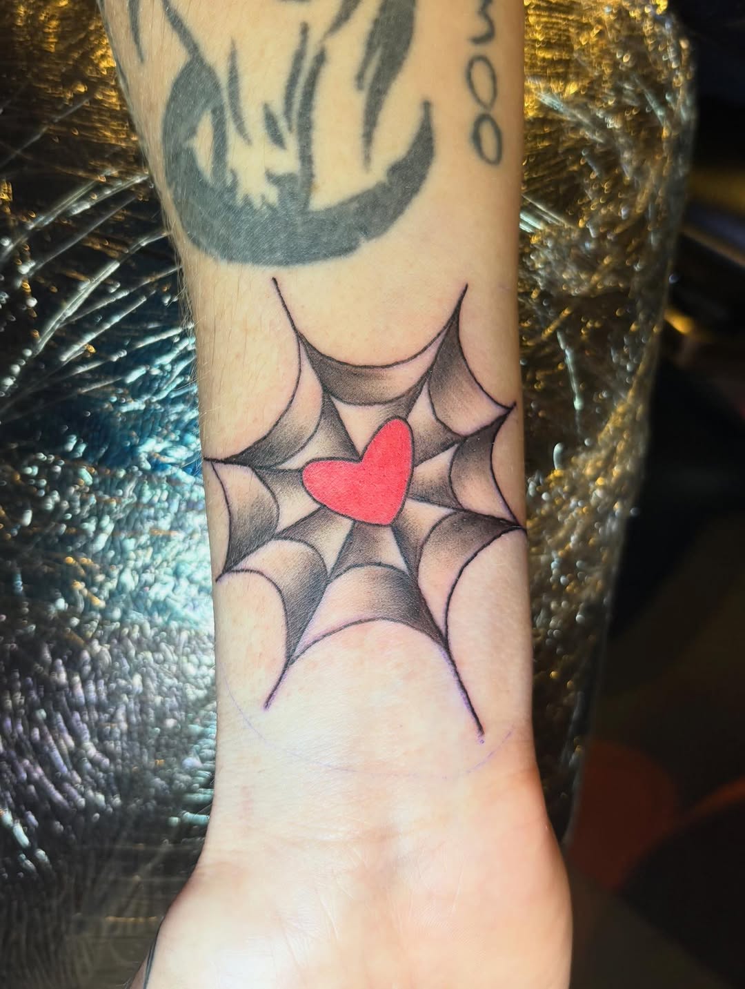 Tattoo by @destinyrosetattoos โ american_traditional