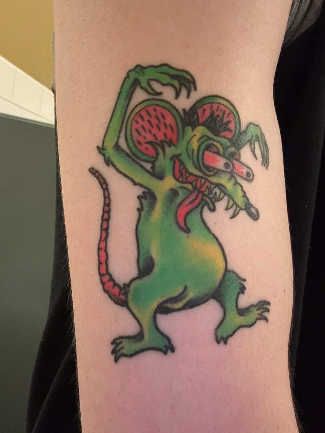 Tattoo by @ares_rhodestattoo — american_traditional