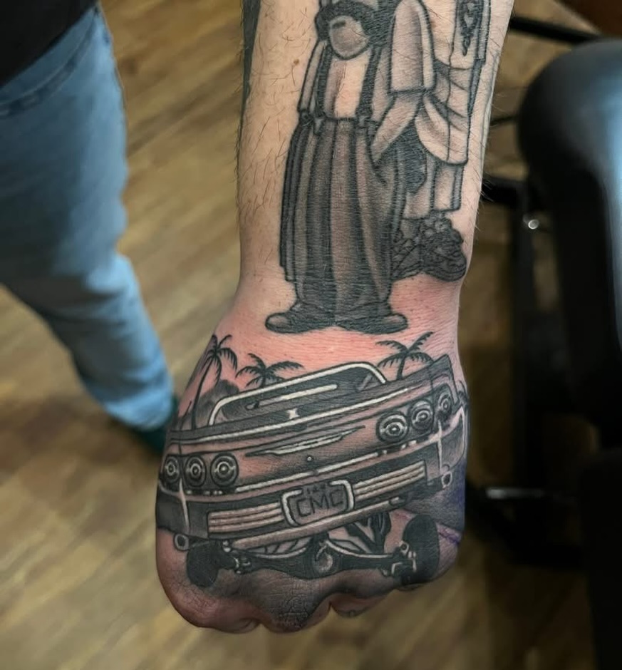 Tattoo by @chunky_tattooer — american_traditional, realism