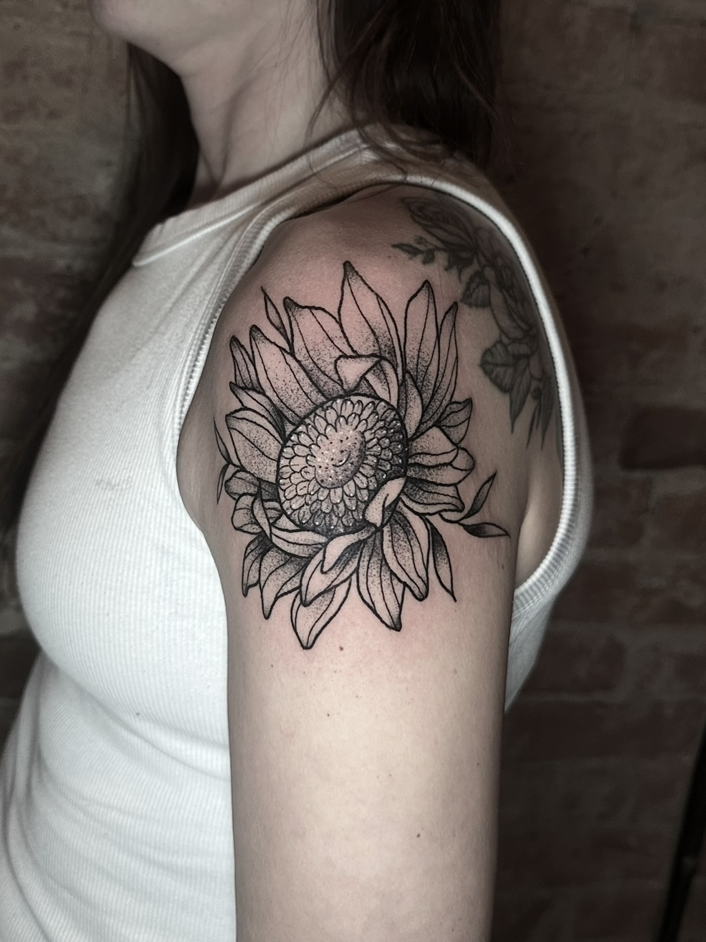 Sunflower dotwork tattoo on the shoulder by E L I Z A H B e T H H D e S I G N S