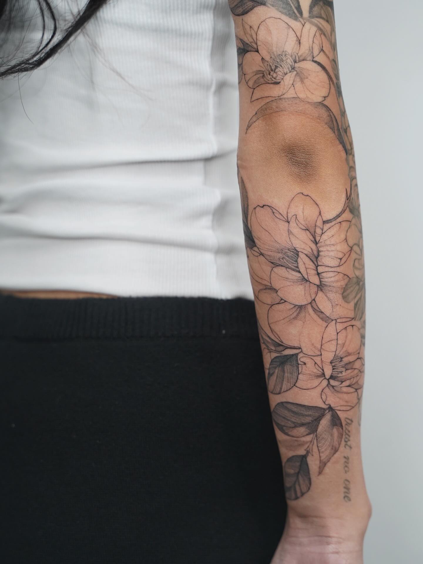 Tattoo by @emmaleetattoo — black_and_grey