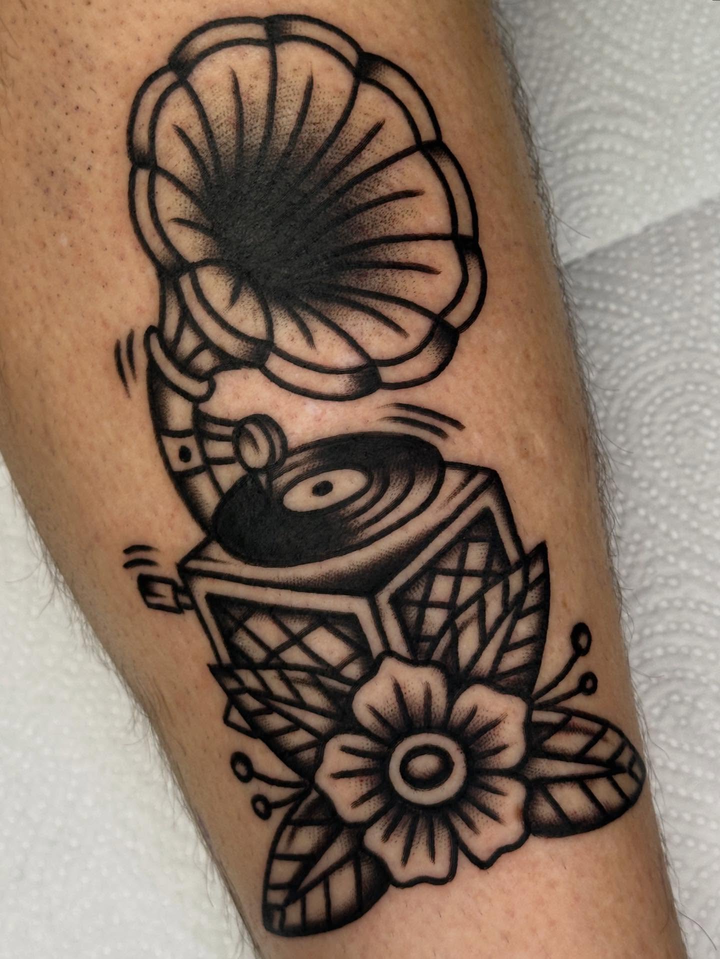 Tattoo by @koonta_tattoo — american_traditional
