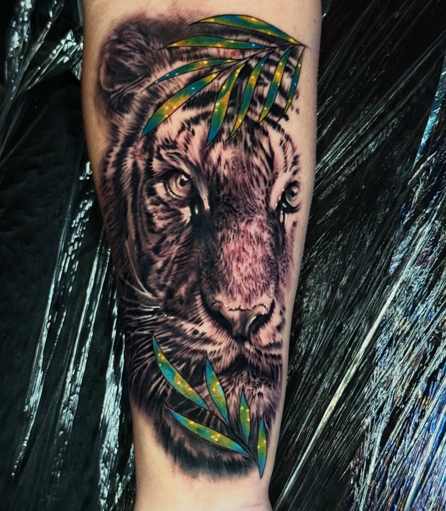 Tattoo by @charlieinkmanrobbins — realism, dotwork