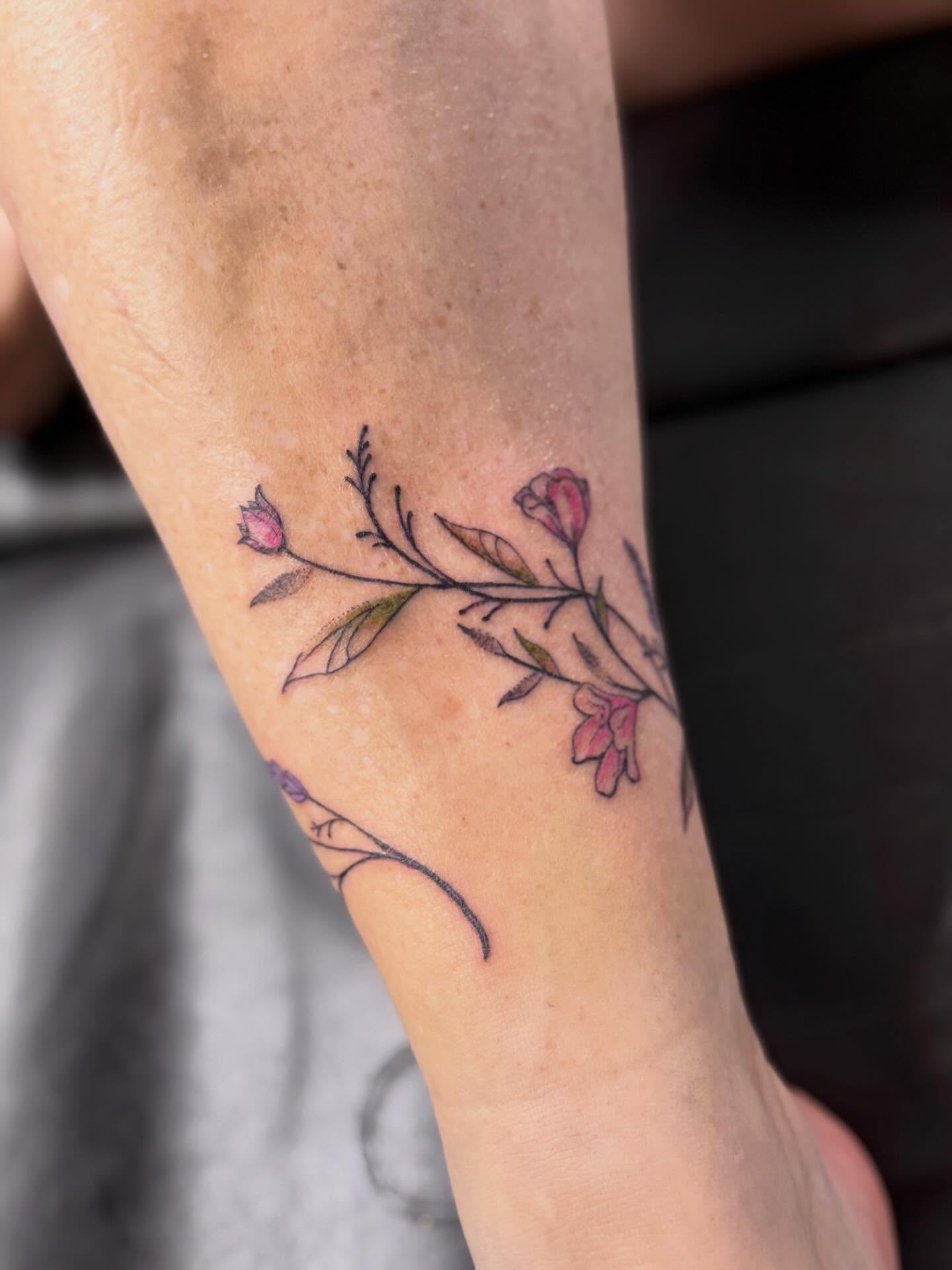 Tattoo by @sinfulwaifu — dotwork