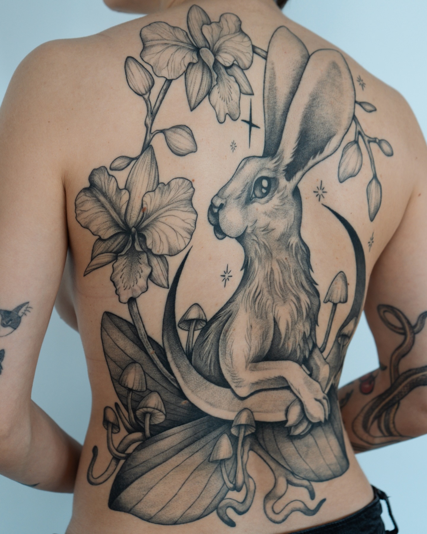 Tattoo by @mikaylasuetattoo — black_and_grey, realism