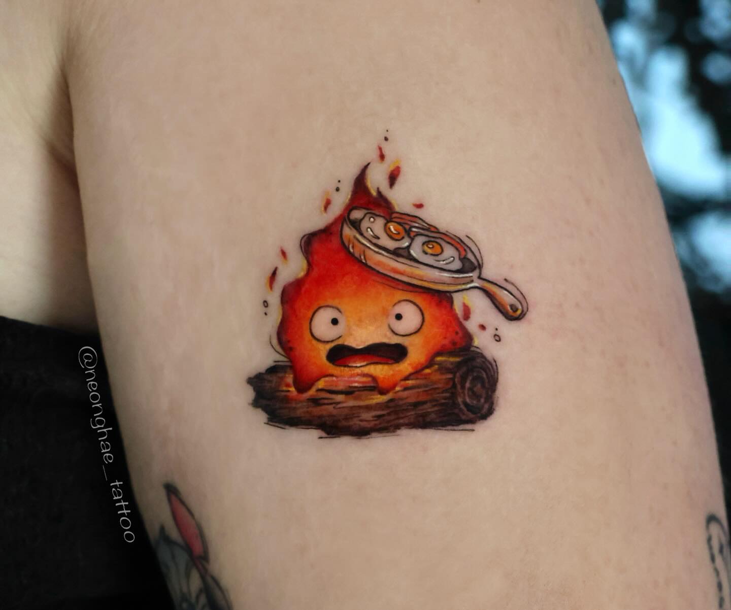 Tattoo by @neonghae — dotwork