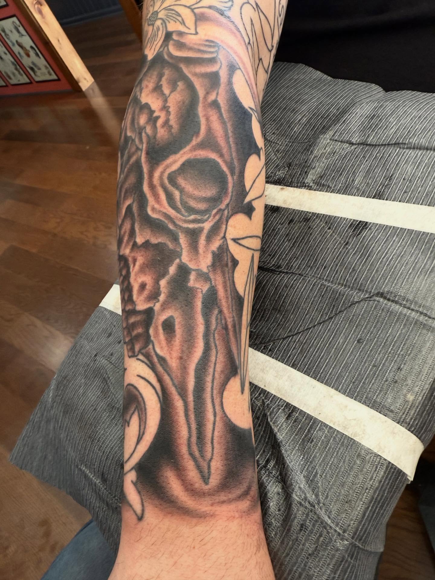 Tattoo by @cldtattoo — black_and_grey, realism