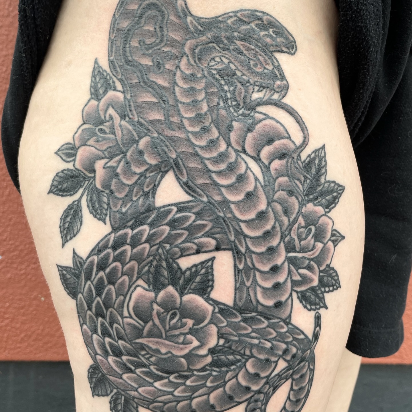 Tattoo by @julietattoos — black_and_grey
