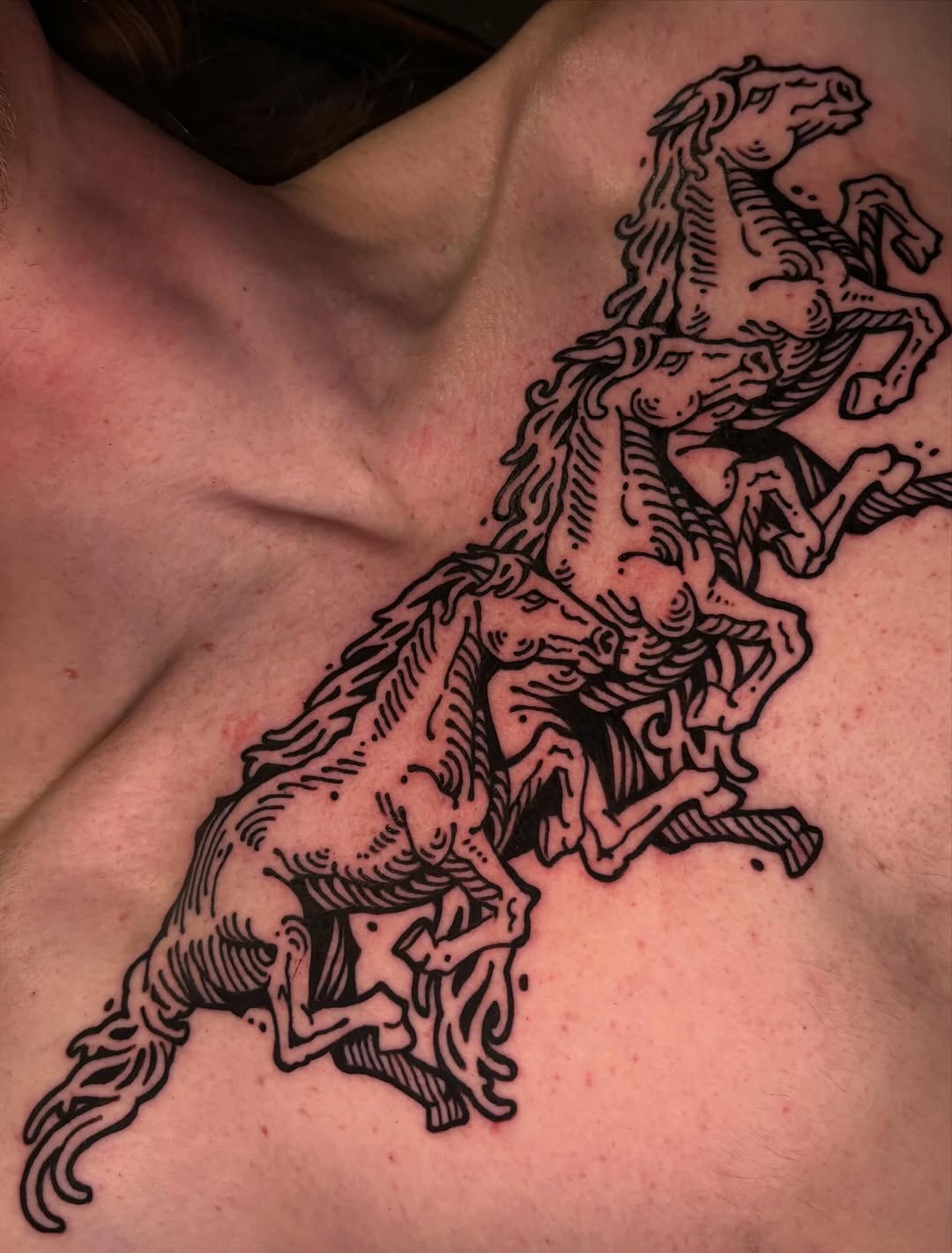 Three horses Japanese tattoo on the chest by 𝕵𝖊𝖗𝖊𝖒𝖞 𝕻𝖚𝖗𝖈𝖊𝖑𝖑