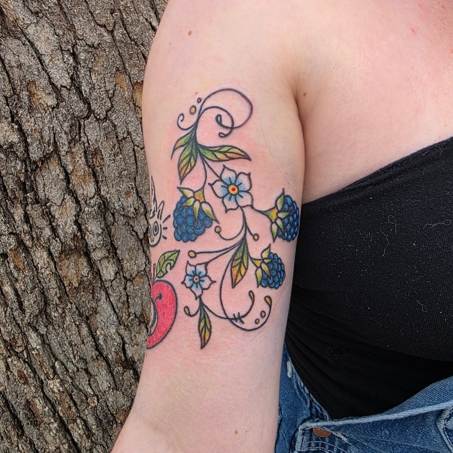 Tattoo by @junibugtat — american_traditional, dotwork