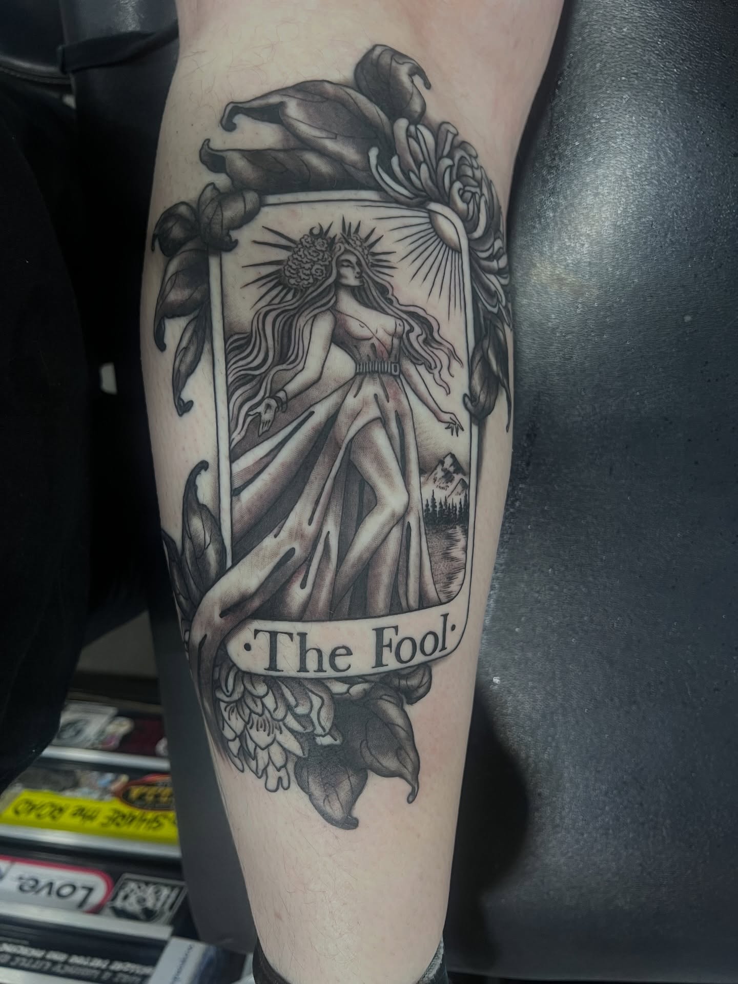 Tattoo by @jordanphillipstattoo — black_and_grey