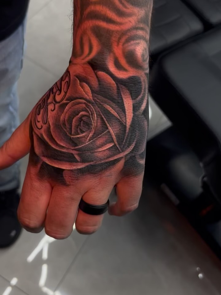 Tattoo by @bellabuonopanetattoos — realism, black_and_grey