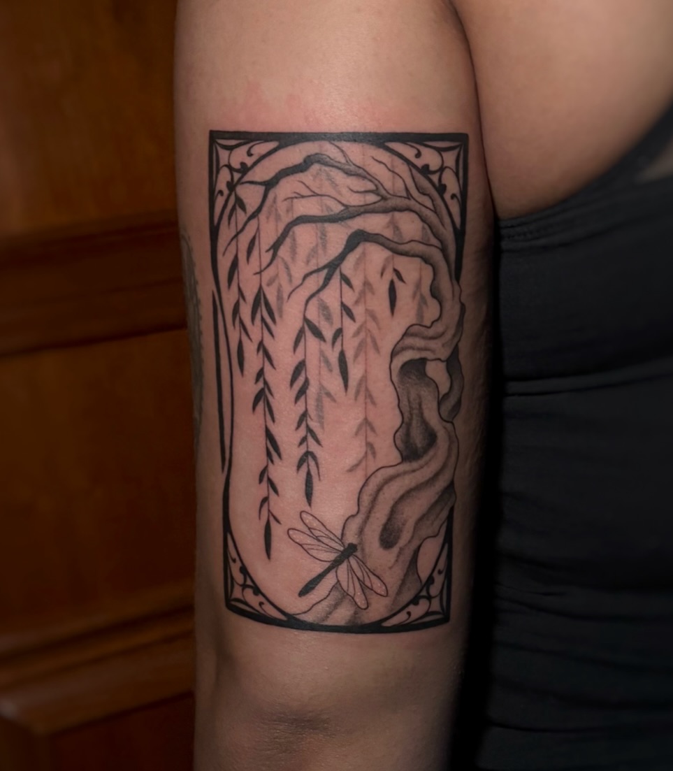 Tattoo by @aliciamarietattoo — black_and_grey, illustrative