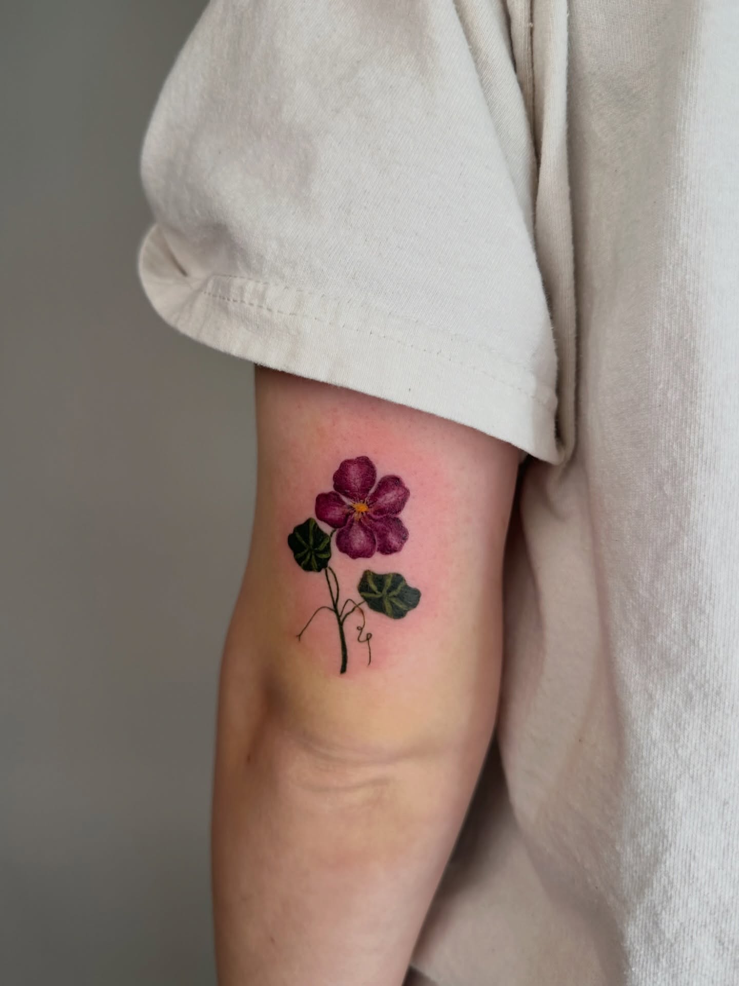 Tattoo by @liza.tattoos β realism