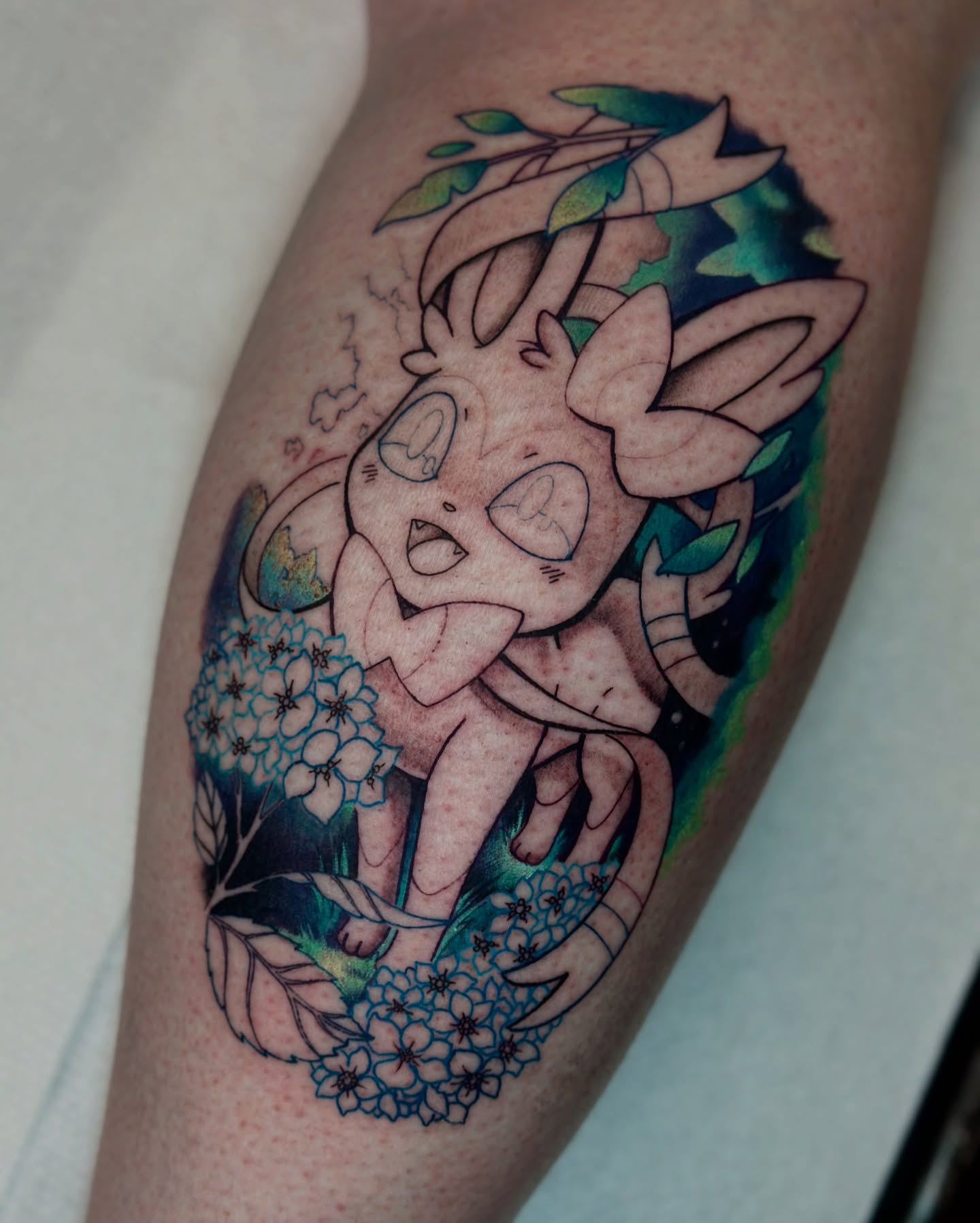 Tattoo by @fakkubunny — new_school, illustrative