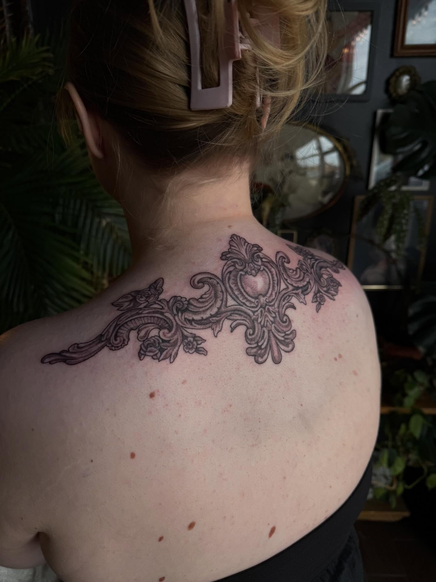Ornamental design ornamental tattoo on the back by Cort Prescott 🕸 OKC Tattoo Artist, Oklahoma City, Oklahoma
