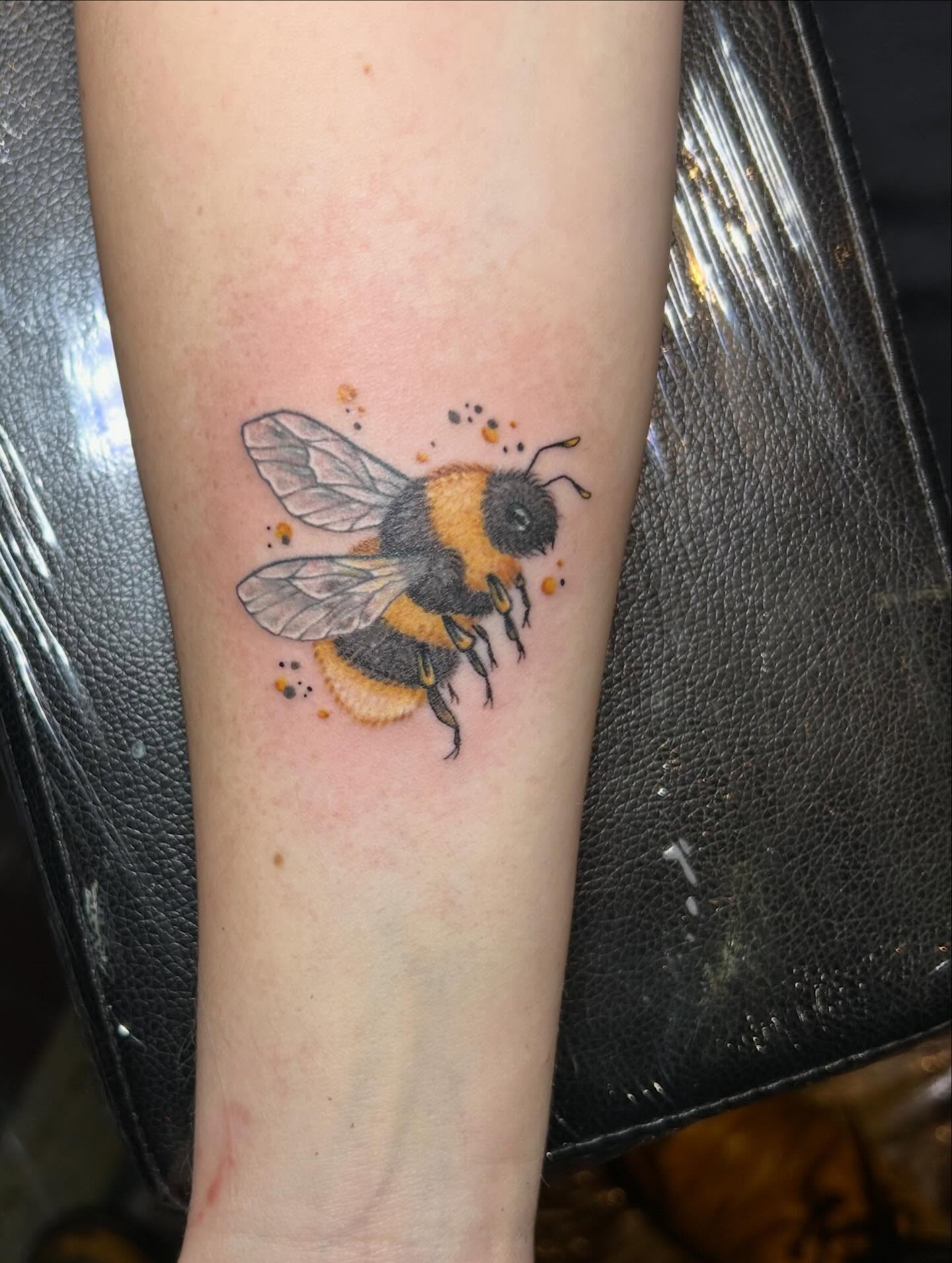 Bumblebee realism tattoo on the forearm by Michigan Tattoo Artist - Emily Borneman